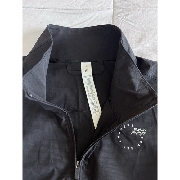 New Lululemon Run Crew Graphic Cinch-Hem Jacket Sz XL Black Limited Edition Rain - Picture 7 of 13